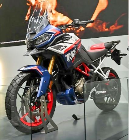 TVS Apache RTX 300